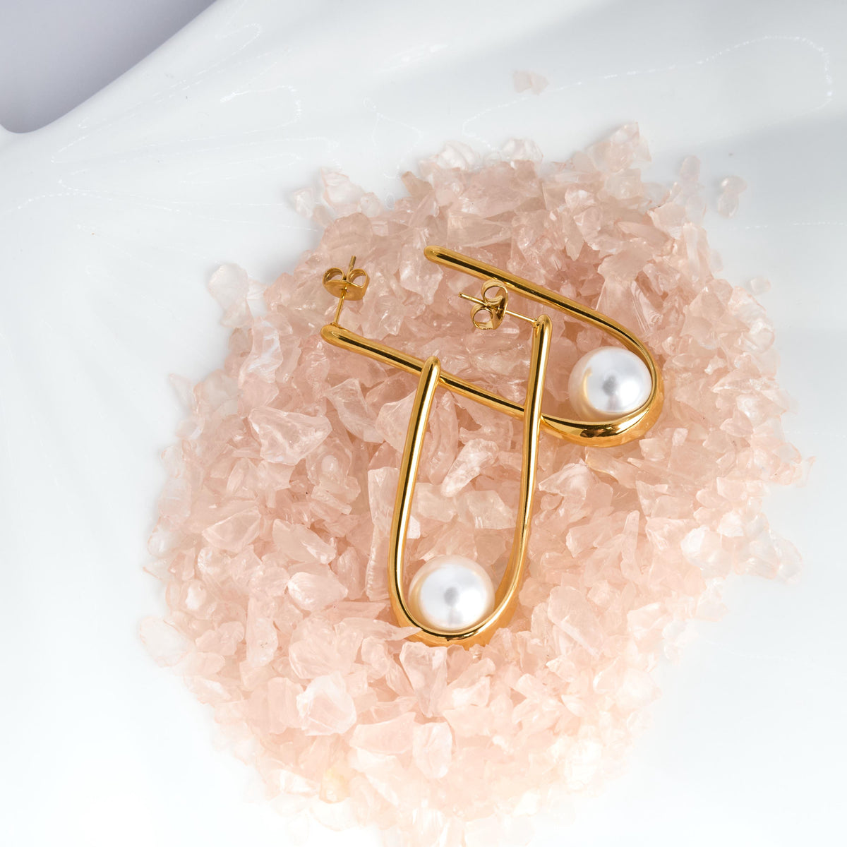 18K Gold U-Shaped Pearl Earrings | Hypoallergenic Stainless Steel
