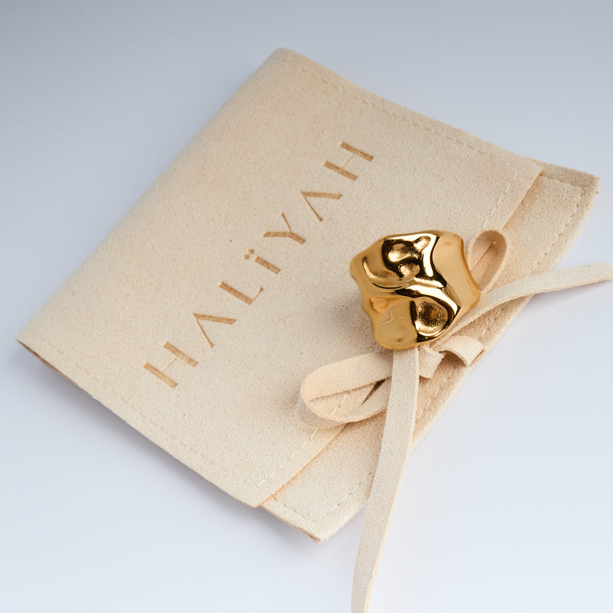 Chunky 18K PVD Gold Plated Hammered Ring | Hypoallergenic