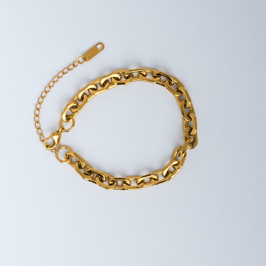 18K Gold Plated Cuban Link Bracelet | Waterproof Stainless Steel Chain