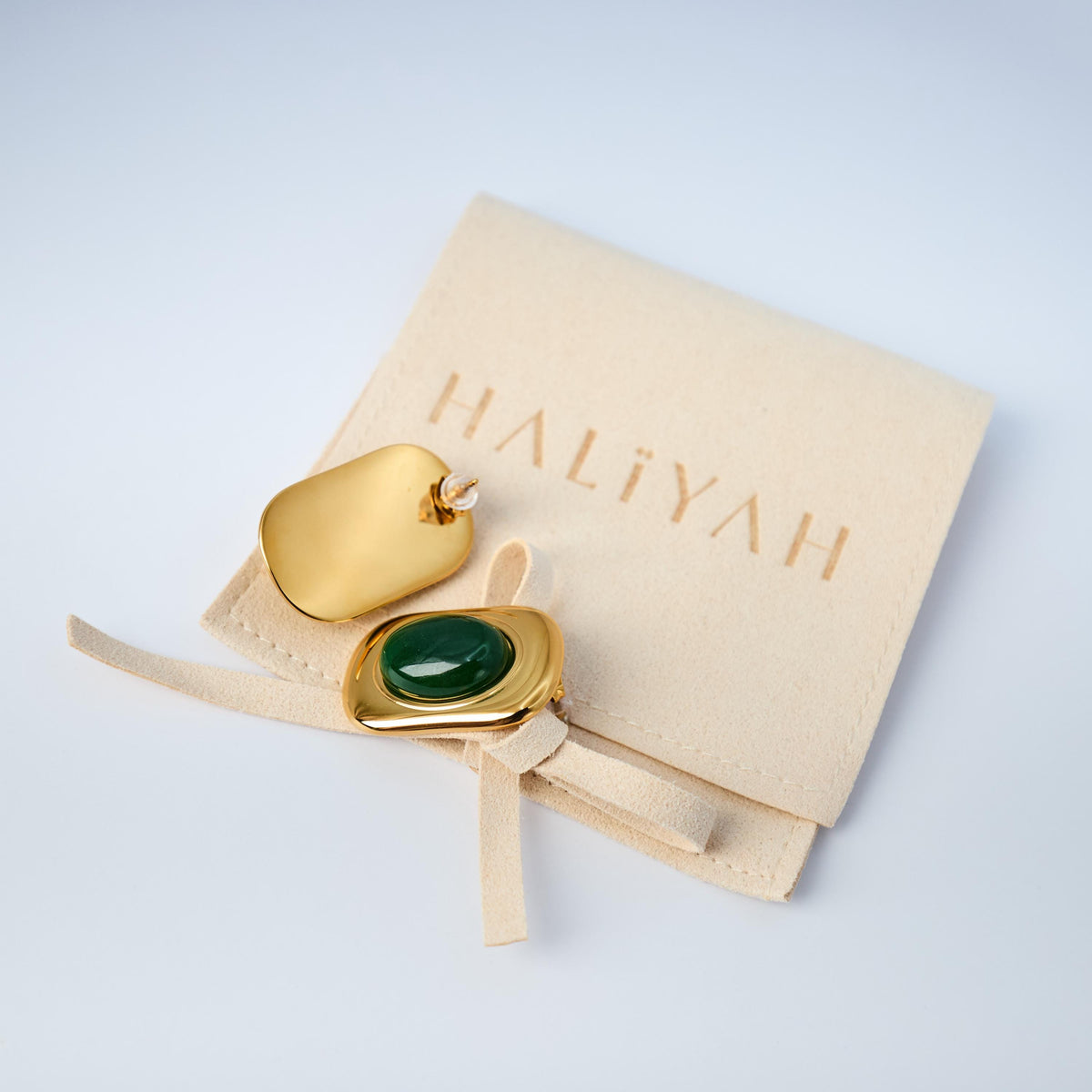 18K Gold Plated Green Cat Eye Stud Earrings | Waterproof Stainless Steel
